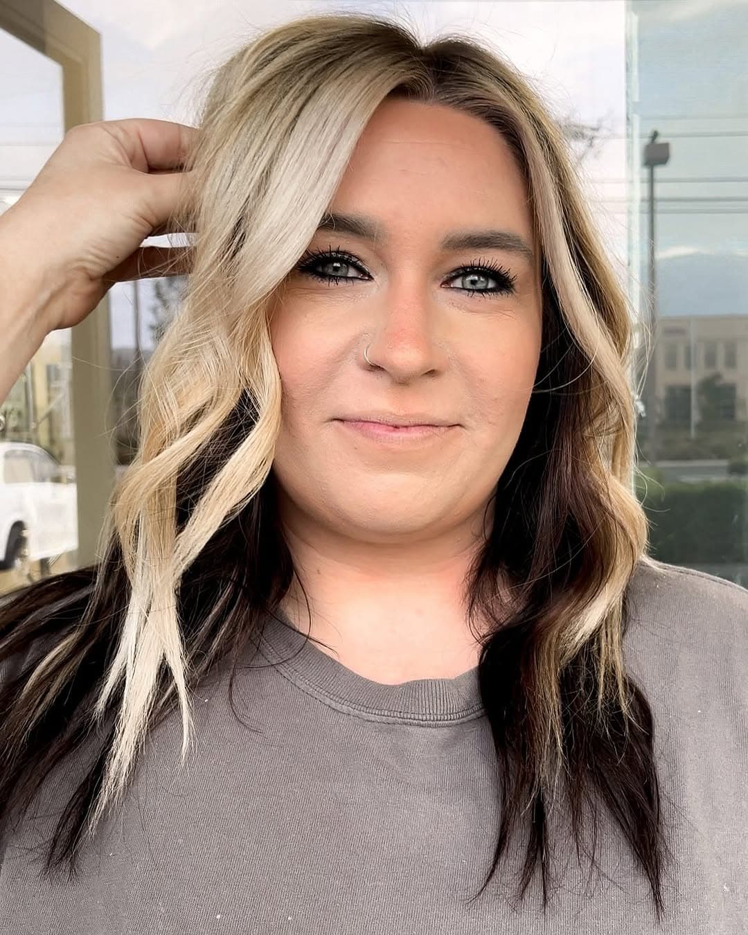 •this will always be my favorite look 🃏🐆
+color correcting- let’s talk about it! 🍒
+ my girl came in w/ professional color (not done by me) which was black and blue that had been faded out to dark brown and green, and was really wanting to go blonde. I told her it can be done, but it will be a process. She was very patient and understood the integrity of her hair came first. Two @malibucpro cpr treatments and a ddxl did the trick. Removing any unwanted buildup or metals in the hair, making the blonde process go 10 times smoother. Obsessed with these results 🤍🖤🃏