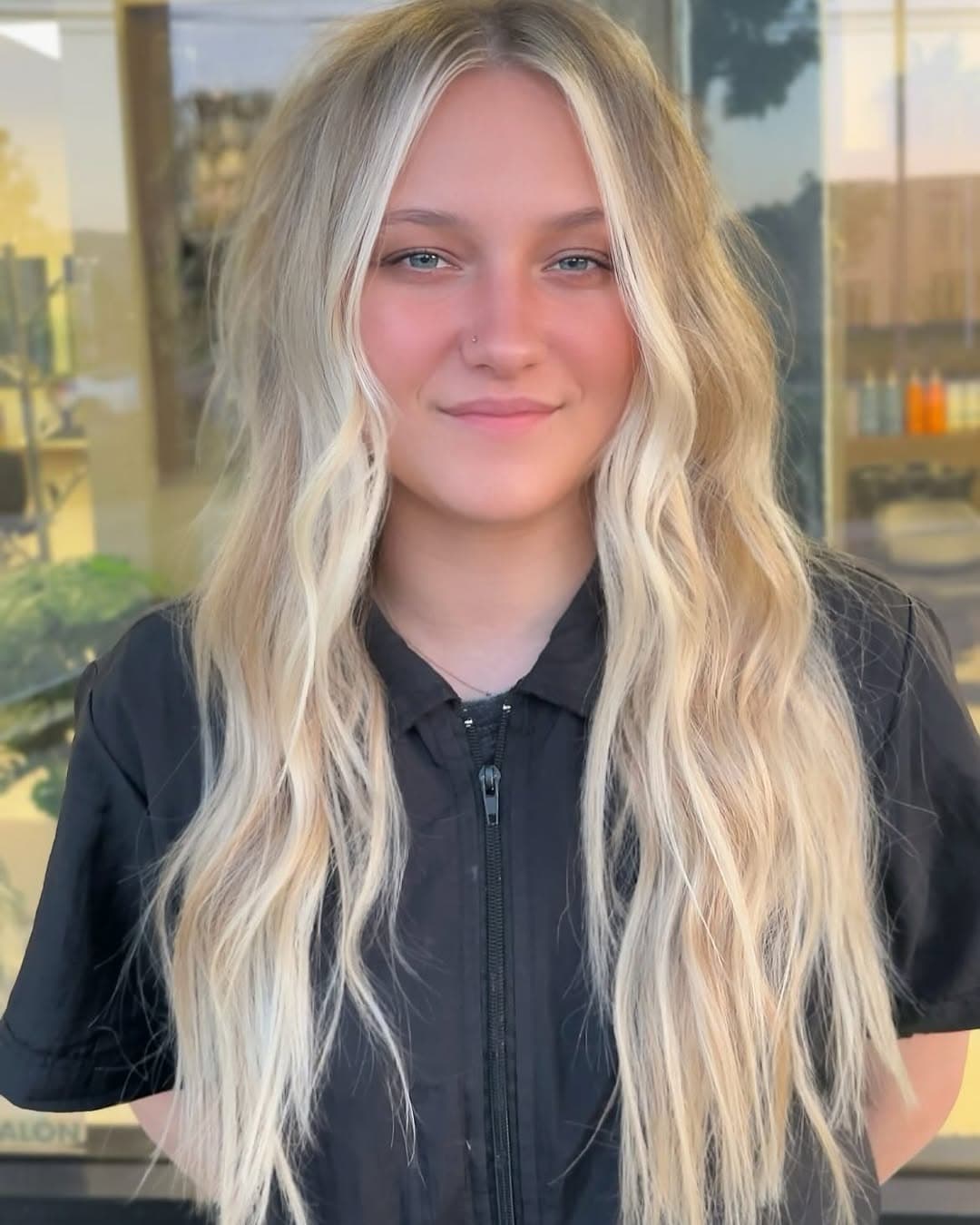 +mini blonde refresh for summer!! 🐆🍒🌴
#blond #hair #hairstylist #oc