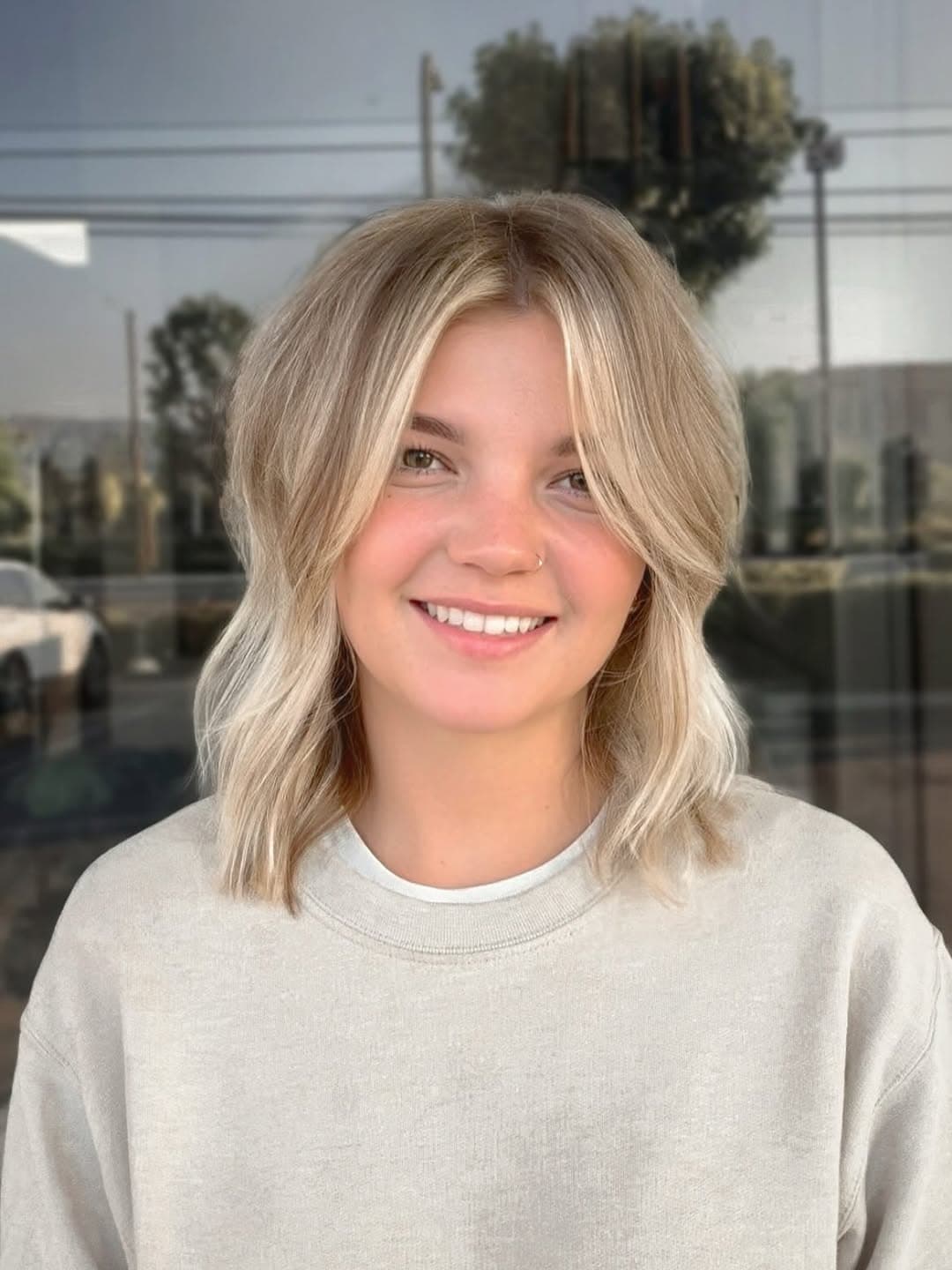 +lived in blondes 🐆🍒
•her goal was to be brighter & to have a seamless grow out!
-some of us don’t always have the time to get the salon every 6 weeks so the seamless blend is so important! thankful she drove over an hour to get her hair done but with the distance she won’t always have time to get into the salon & get a refresh, so our main priority was the best blend for the best grow out 🕺💋🙈🐆🪩