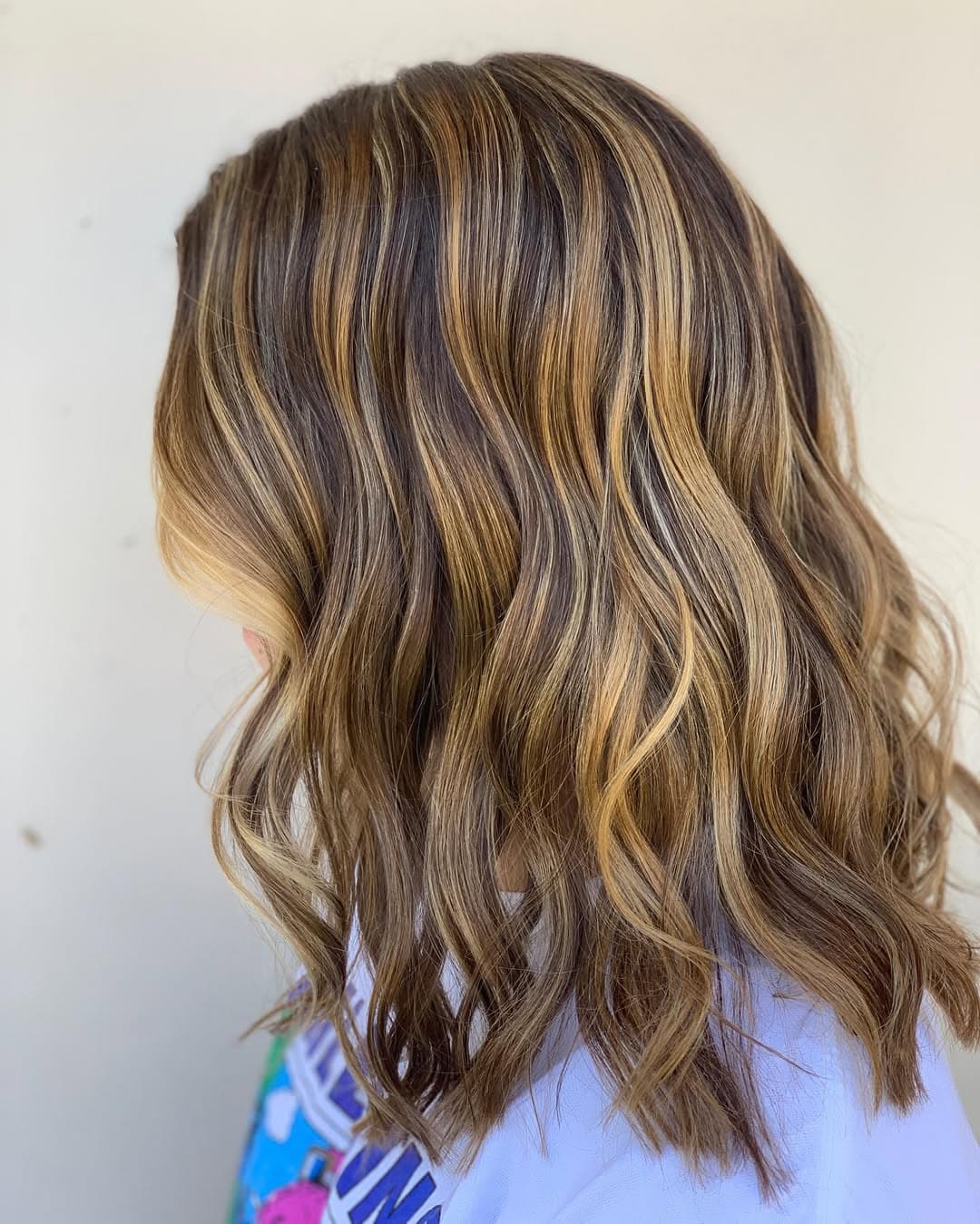 Balayage first timer! 💥
.
.
.
#salon860west #hairbybrittneydubia #balayage #firsttimer #blondehair #babylights #matrix #moneypiece #moneypiecehighlights #orangecounty #breacalifornia #brea #summerhair #hairgoals