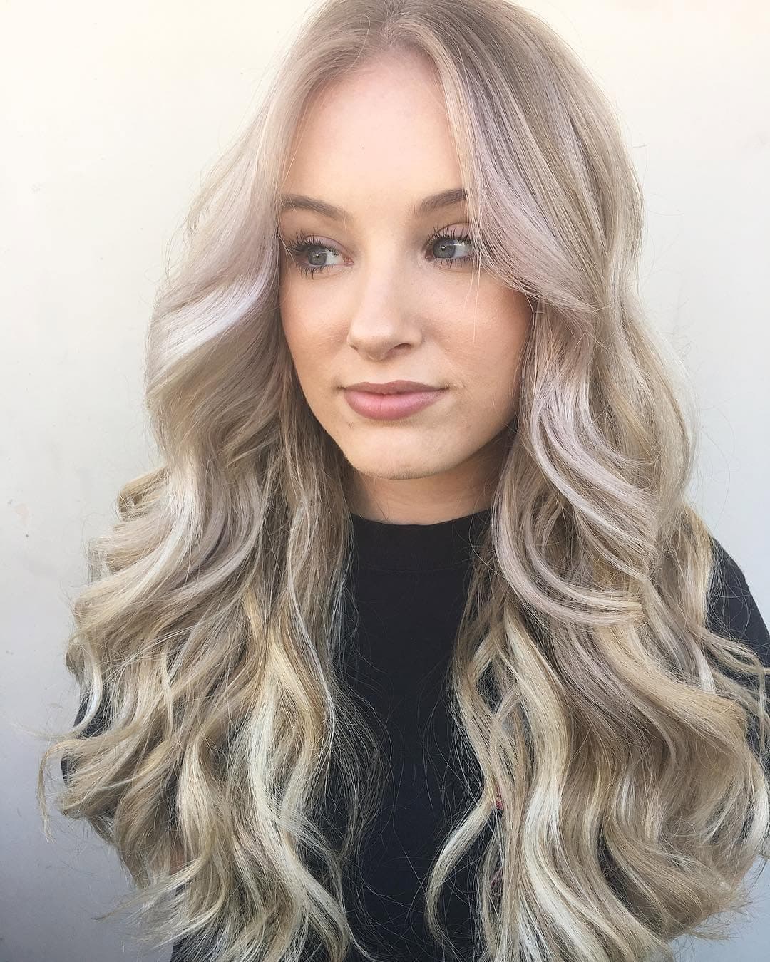 Anyone else having some serious hair envy right now?! 🙋🏻♀️ #hairbynoellelucy