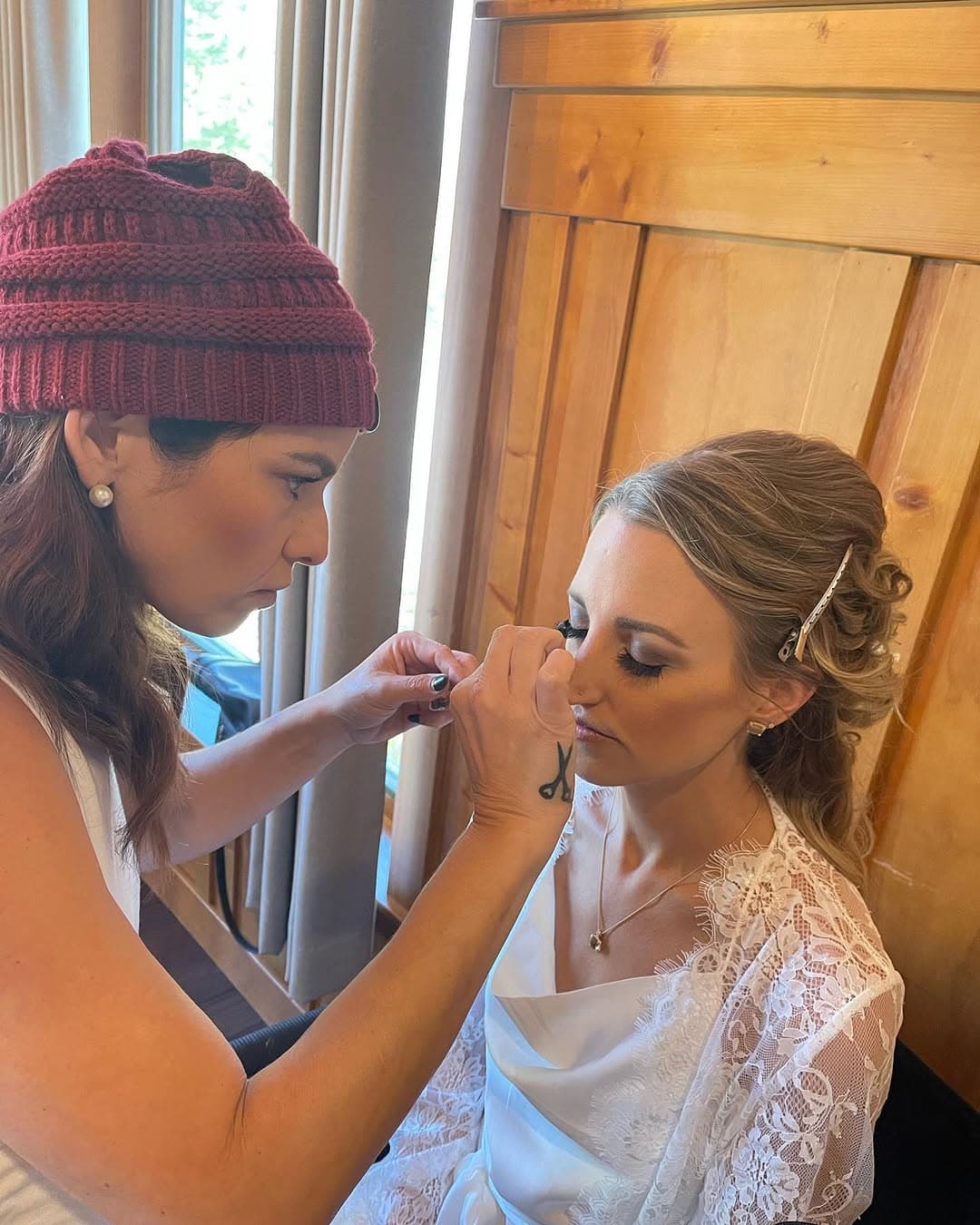 Doing what I love the most. 🥰
Getting to be a small part of your lives is by far the best and most fulfilling part of this career. As we enter this season of Thankfulness, I just wanted to take a moment to let you all know how humbled I am that you choose me. Especially when I get to share moments together…like this one.
Christine has been with me for somewhere around 15 years. What a journey and privilege it has been to not only do her hair, but to share in one another’s triumphs and hardships over all these years! Getting to glam her up before she married the love of her life was so special.
Seriously. I am so so grateful for you all…thank you for allowing me to do life with you. 🤎
Best. Job. Ever.
Also, a bunch of you sent me the post on the next slide…the words could not be more true.