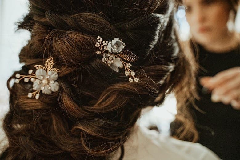 ✨ This Magic Moment ✨
I’m obsessed with this Textured boho formal style. It’s a great option for brides that are wanting their hair somewhat down, but also want to keep it from falling in their face all day.
A perfect updo for all of you Summer Brides! 💛
.
.
.
#hairbynoellelucy #updo #formalhair #ocstylist #ochairstylist #ochair #ocsalon #ochairsalon #ocextensions #orangecountystylist #orangecountyhairstylist #orangecountyhair #orangecountysalon #orangecountyhairsalon #breahairstylist #ocwedding #ocweddinghairstylist #orangecountyweddings #orangecountyweddingphotographer #fullertonhairstylist #placentia #yorbalinda #anaheim #buenapark #lahabra #whittier #lamirada #matrix