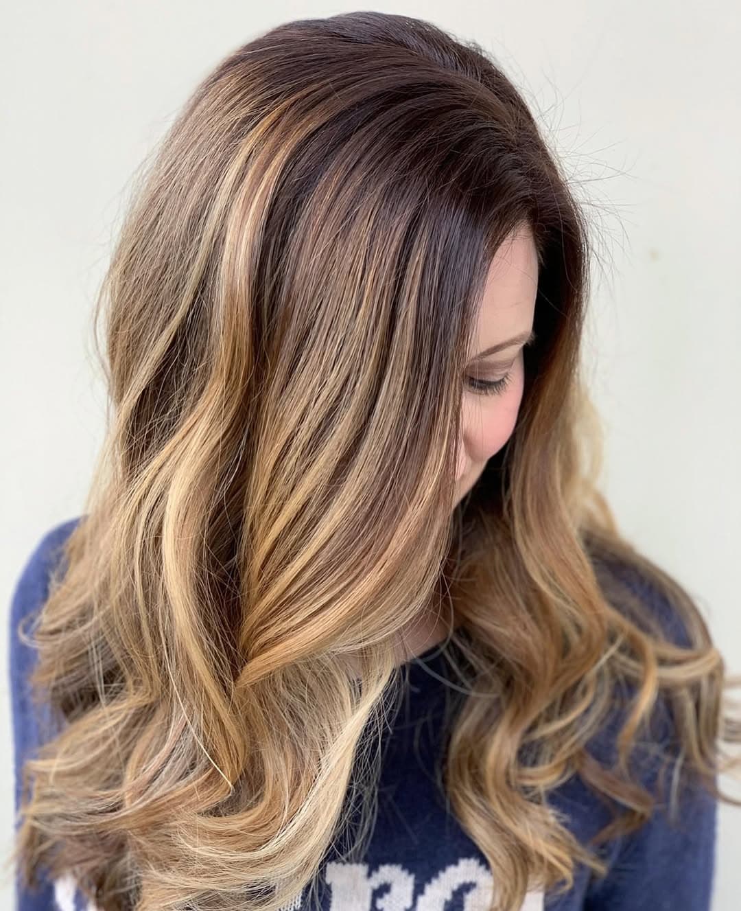 Bronde Goals!! 🙌🏼
.
.
.
#hairbynoellelucy #bronde #balayage #orangecounty #orangecountyhairstylist #orangecountyhair #orangecountysalon #ocblogger #orangecountyblogger #ocsalon #ochair #ochairstylist #ocstylist #orangecountyhairextensions #fullertonhair #fullertonhairstylist #brea #breahairstylist #matrix #behindthechair #orangecountywedding