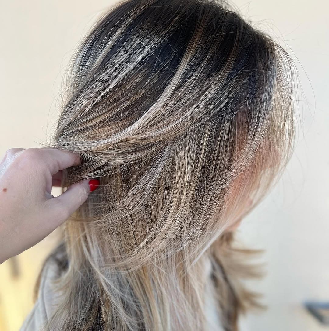 All I want for Christmas….
is this Blend! 🎁
.
.
.
#hairbynoellelucy #holidayhair #breahair #ochair #ochairstylist #ochairextensions #ochairsalon #orangecountyhair #orangecountyhairstylist #orangecountyhairsalon #fullerton #brea #anaheimhillsbuzz #anaheimhills #yorbalindahairstylist #fullertonhairstylist #matrix #breahairstylist #lahabrahairstylist