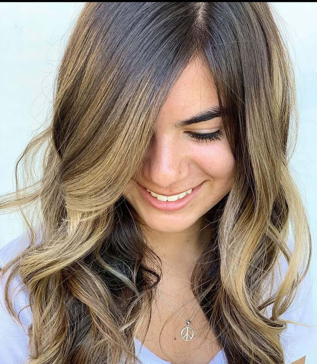 Never make this mistake with your hair again…
Brushing when it’s wet! 💦 Our hair is at its most fragile state when it’s freshly washed right out of the shower.
I suggest brushing it thoroughly before you wash it, then when it’s dried naturally around 70% starting at the ends gently brush/style. 🥳
.
.
.
#hairbynoellelucy #ochair #ochairstylist #ochairextensions #orangecounty #allthingsorangecounty #ochairsalon #orangecountyhairstylist #orangecountyhair #orangecountyhairsalon #orangecountyhairextensions #breahair #breabuzz #anaheimhills #anaheimhillsbuzz #fullertonsalon #fullertonhairstylist #fullertonsalon #matrix #lahabrahairstylist